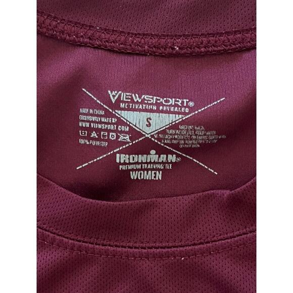 Ironman Couer D'Alene Finisher burgandy top size small - Picture 3 of 4
